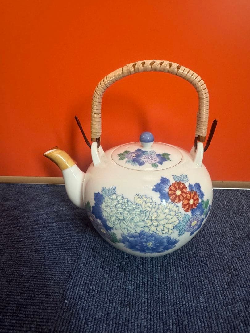 1753  香蘭社　花柄文　急須