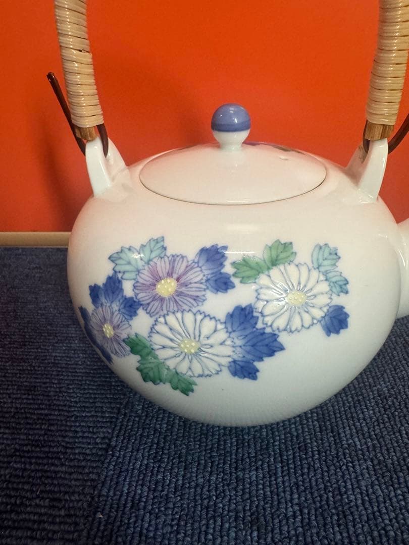 1753  香蘭社　花柄文　急須