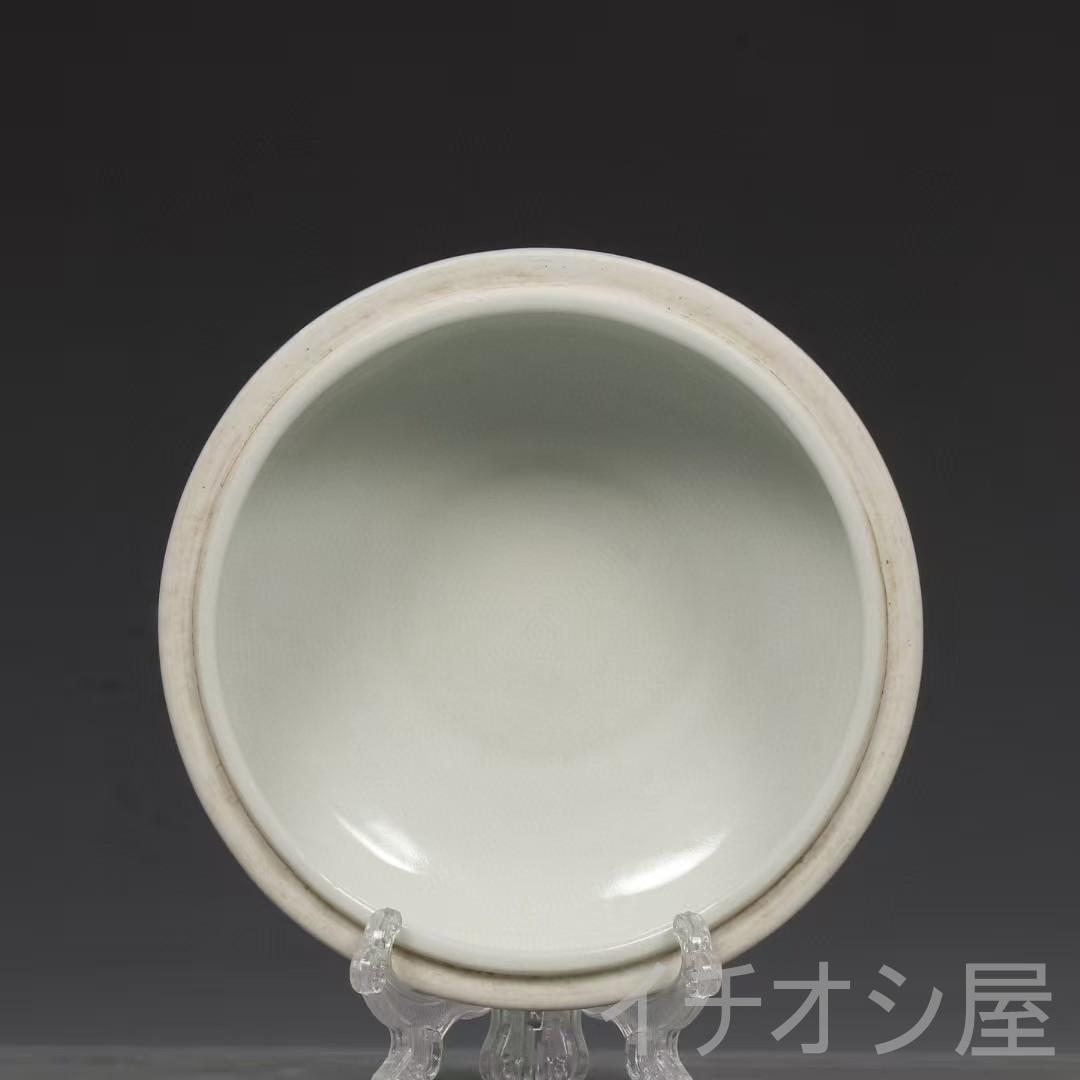 中国古美術 旧蔵品 明宣徳時代 青花磁器 璎珞文 蓋盒 茶道具 陶磁器 時代物
