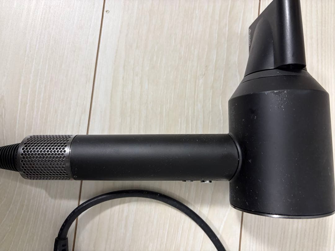 ダイソン Dyson Supersonic ionic ヘアドライヤー