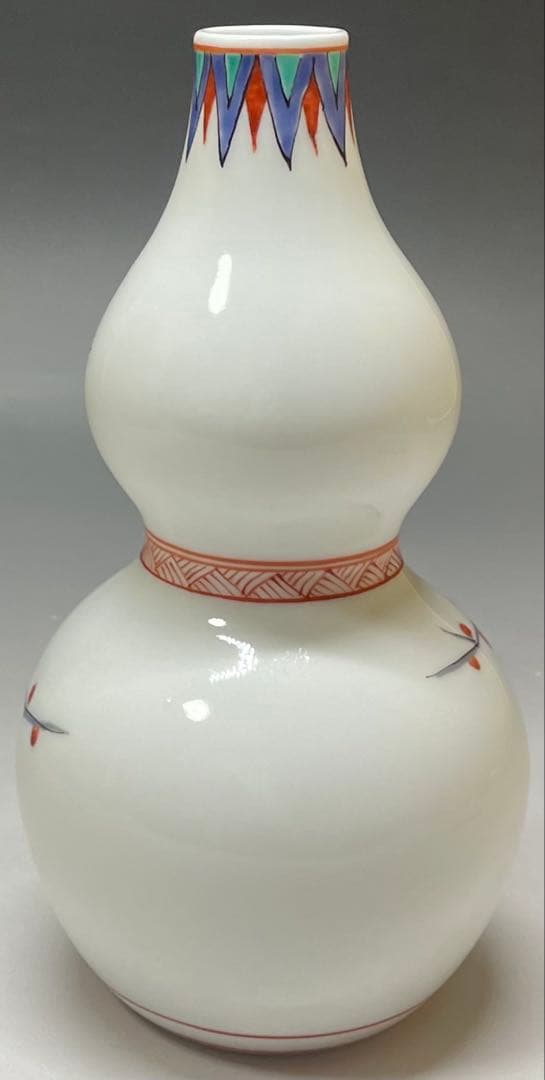 人間国宝　十四代　酒井田柿右衛門　濁手　梅鳥文　花瓶　共箱　栞　Y6466