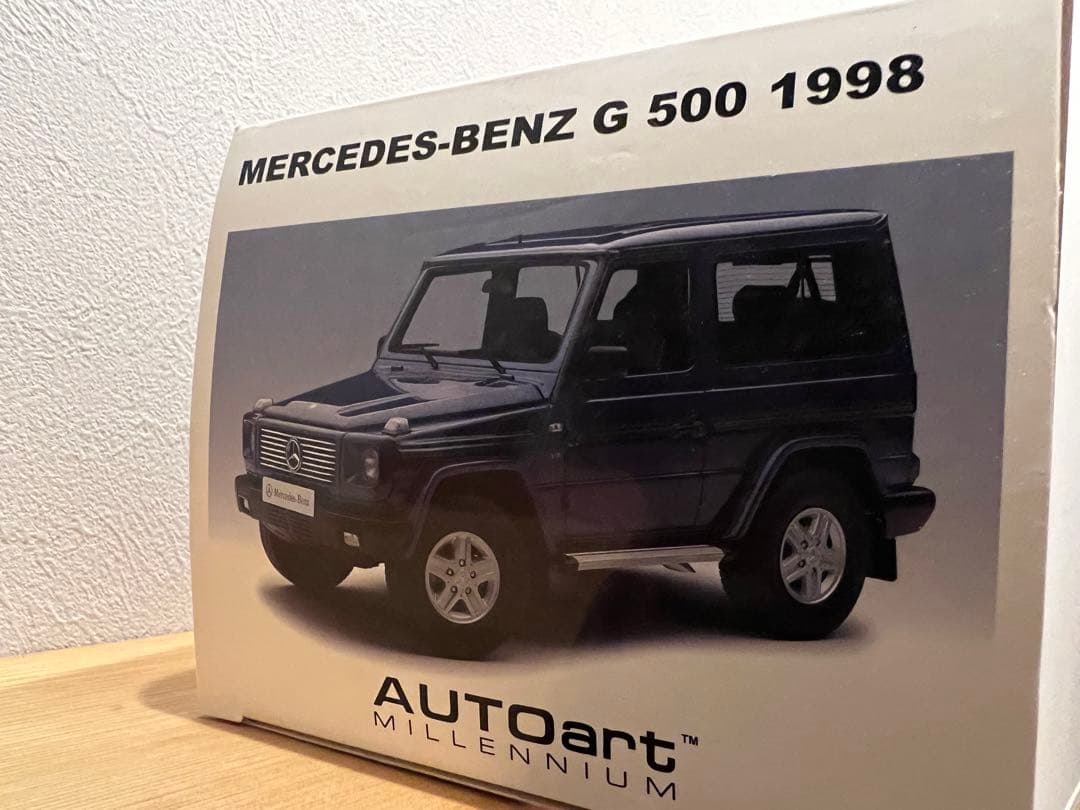 ゲレンデ　1/18Mercedes-Benz G500