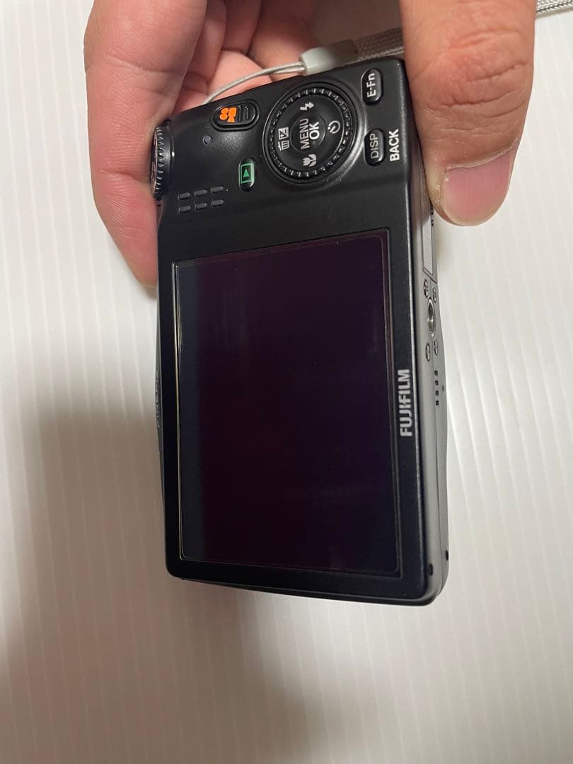 富士フィルム　F1000EXR Fine Pix