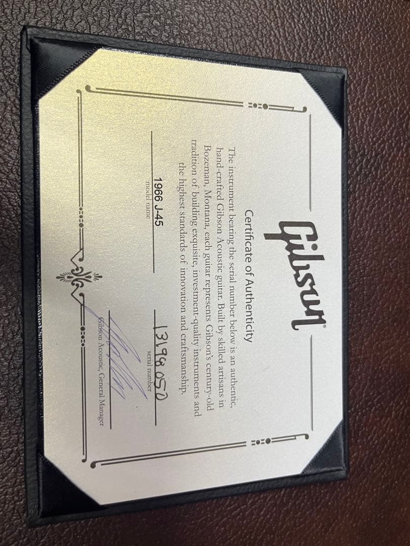 ギター Gibson CustomShop J-45Thermally Aged1966