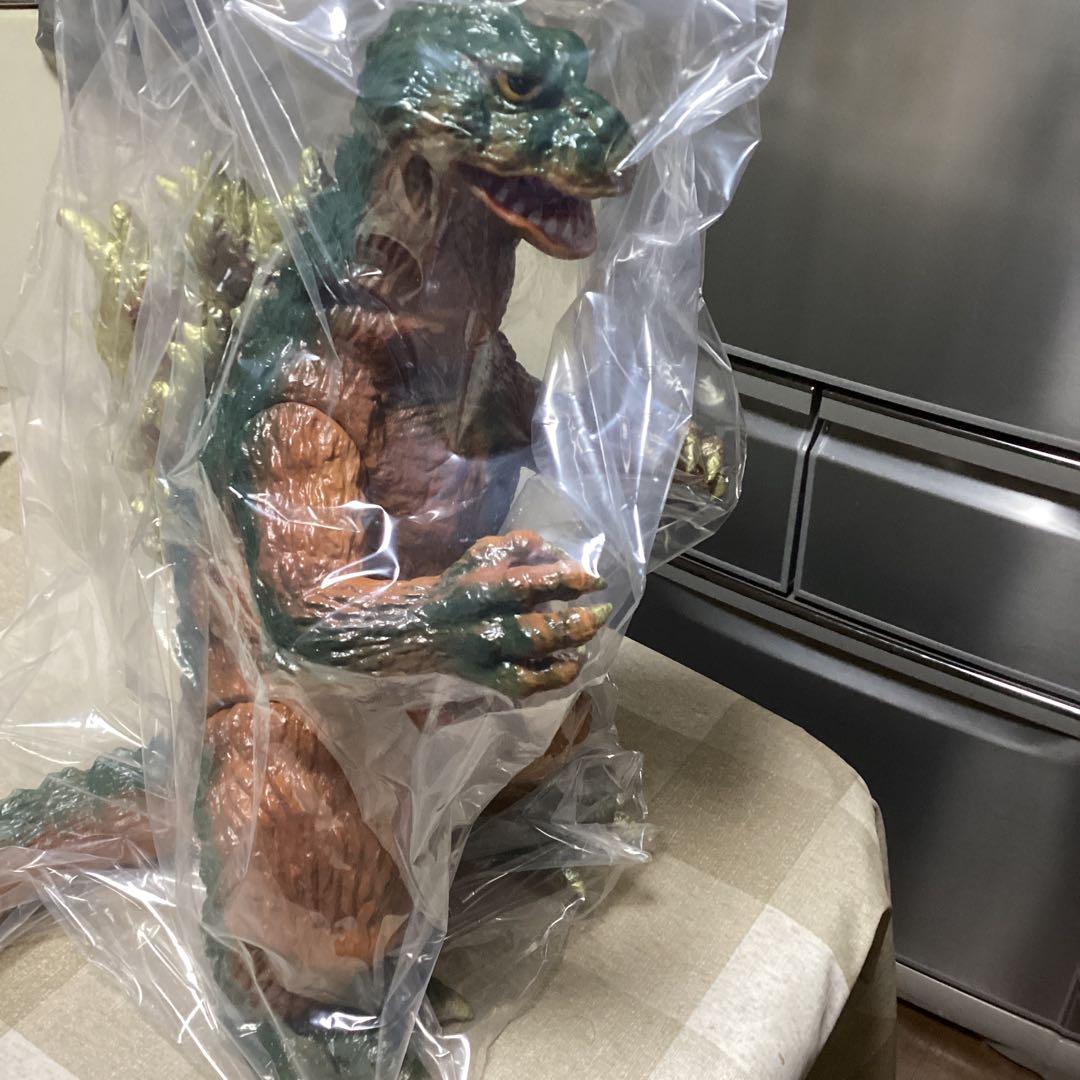 マーミット　ハイパーホビー限定　ジャイアントキンゴジ【薄茶成形に緑金色スプレー】