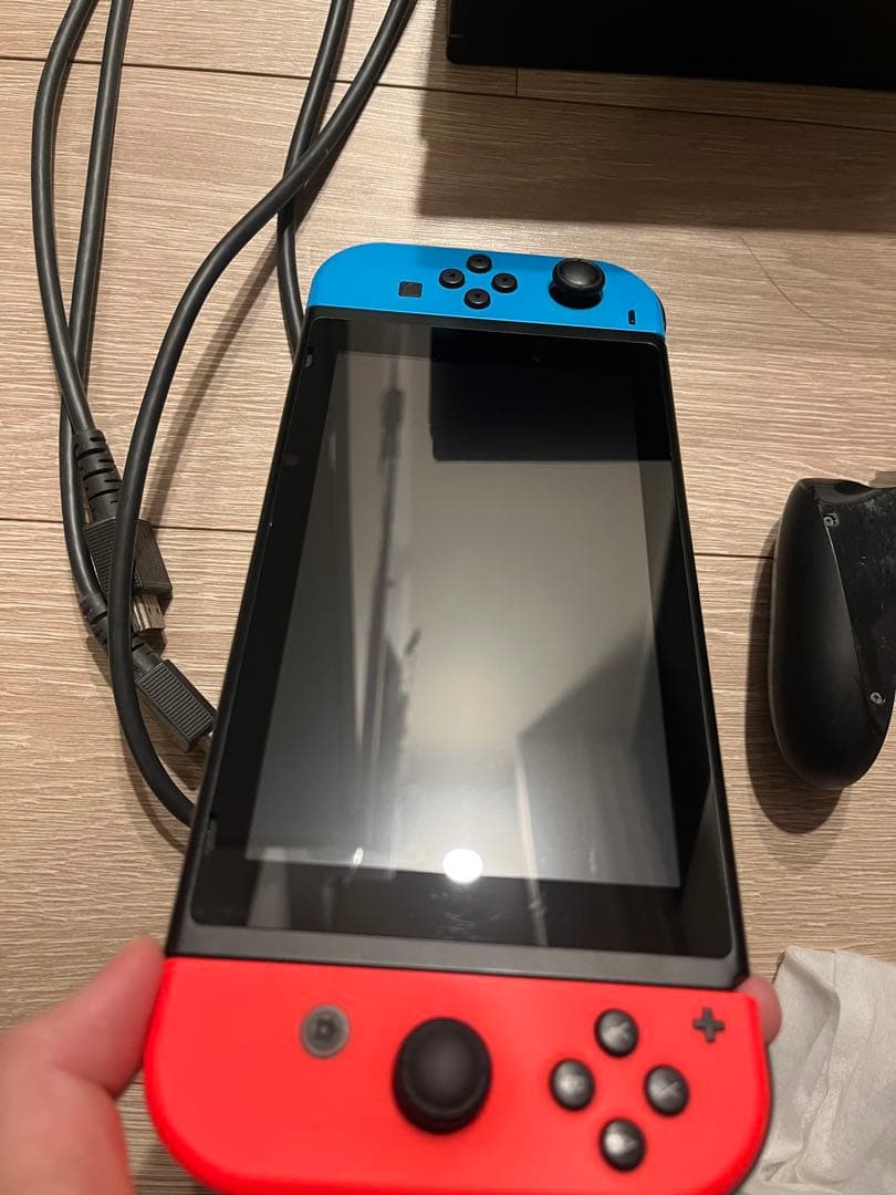 Nintendo Switch 本体 青と赤 Joy-Con付き