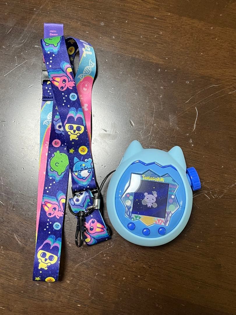 たまごっちパラダイス　タマゴッチ 猫型 青 ストラップ付き