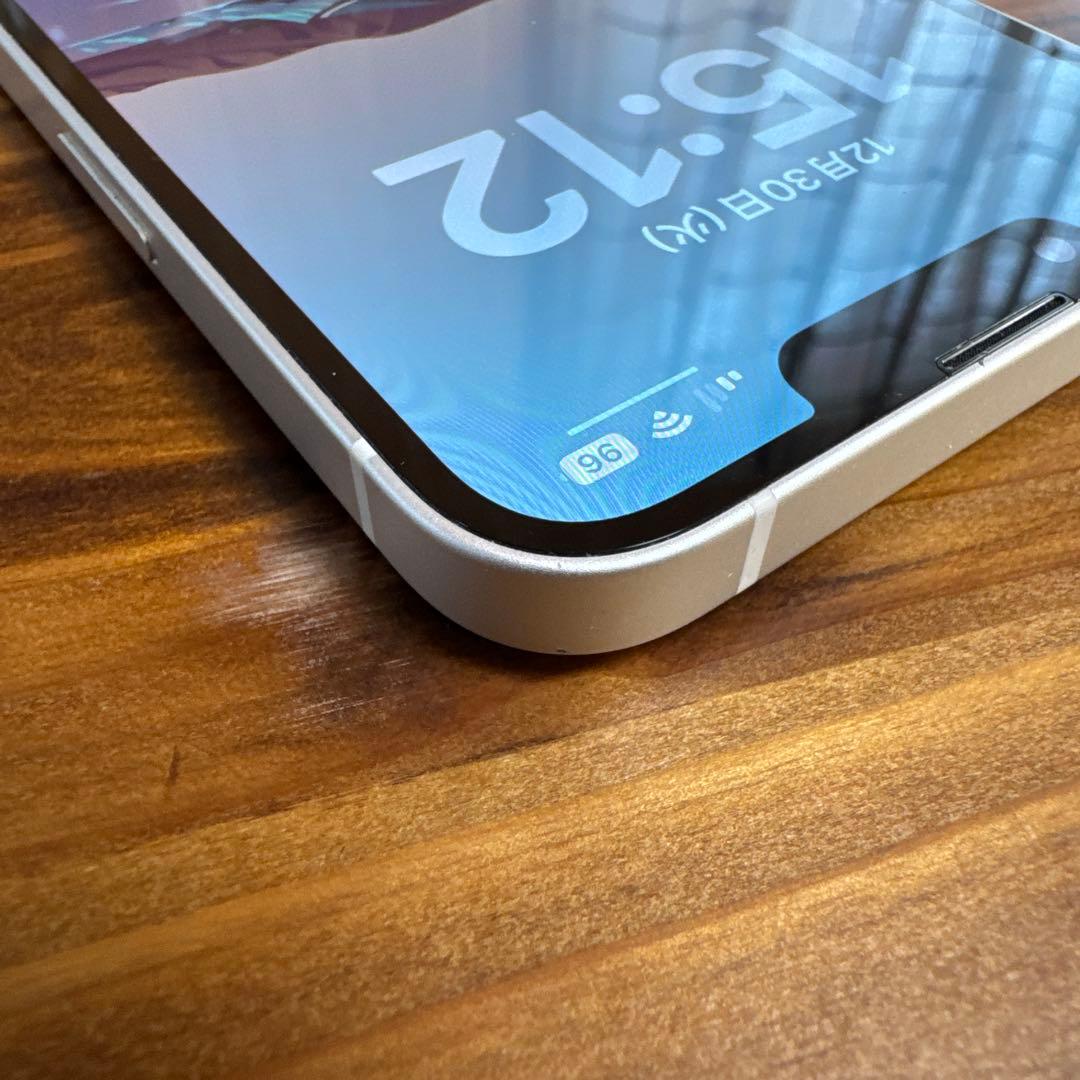 iPhone 13 256GB スターライトSIMフリー　箱・付属品あり