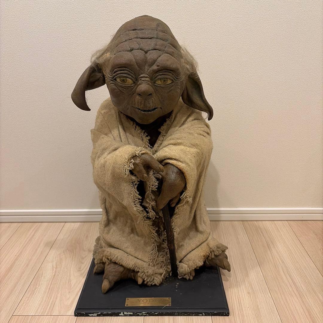 ヨーダ　等身大 スターウォーズ　イリューシブ 元箱,証書無し