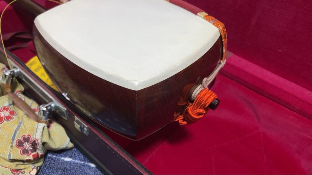 あ*ん様 三味線本体と付属品セット