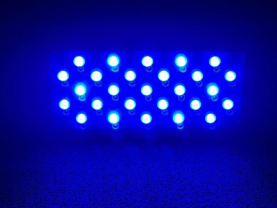 珊瑚水槽照明 LEDライト ブラックボックス PSE技術基準適合 プリズムレンズ