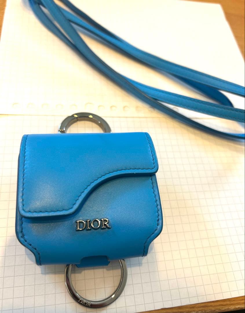 Dior AirPodsProケース