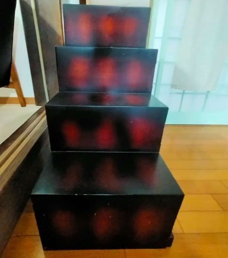 木製階段状収納ボックス