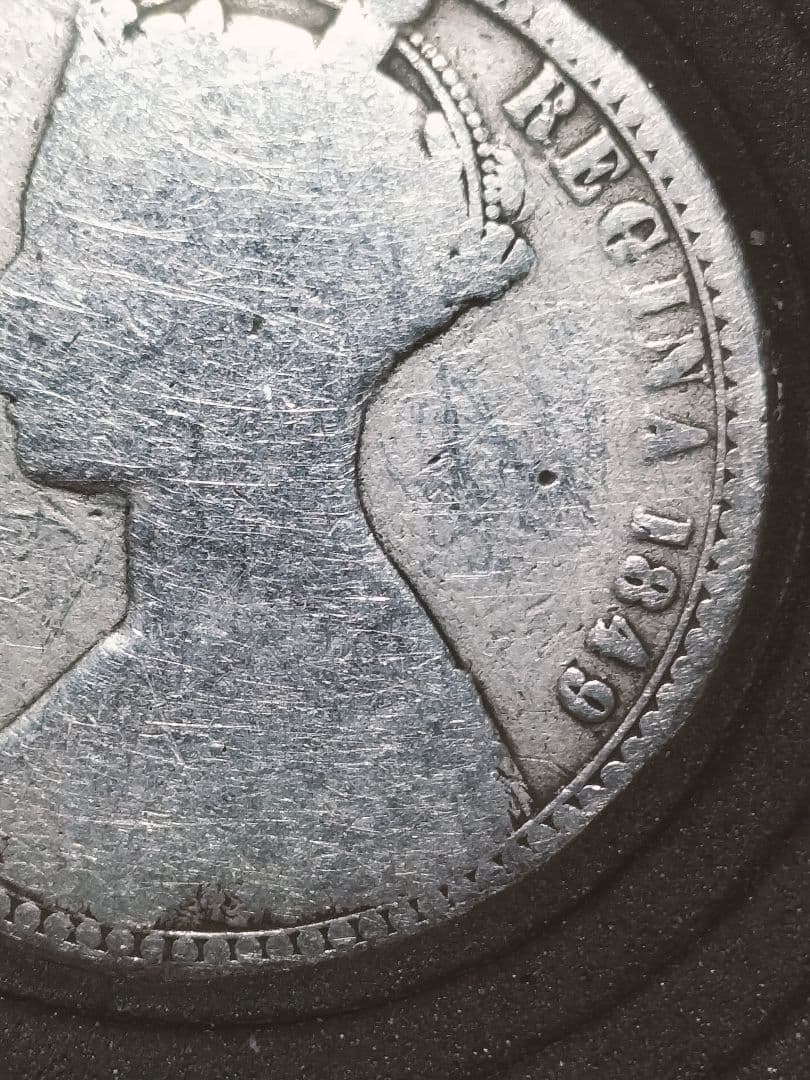 ◆レア度の高いw.wのサイン刻印の無い！●ゴッドレスフローリン銀貨 1849年