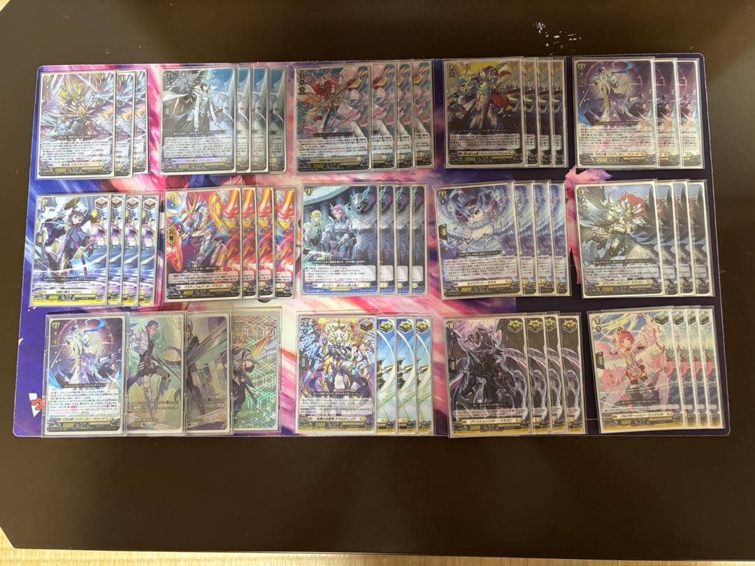 ヴァンガード バスティオン　デッキ