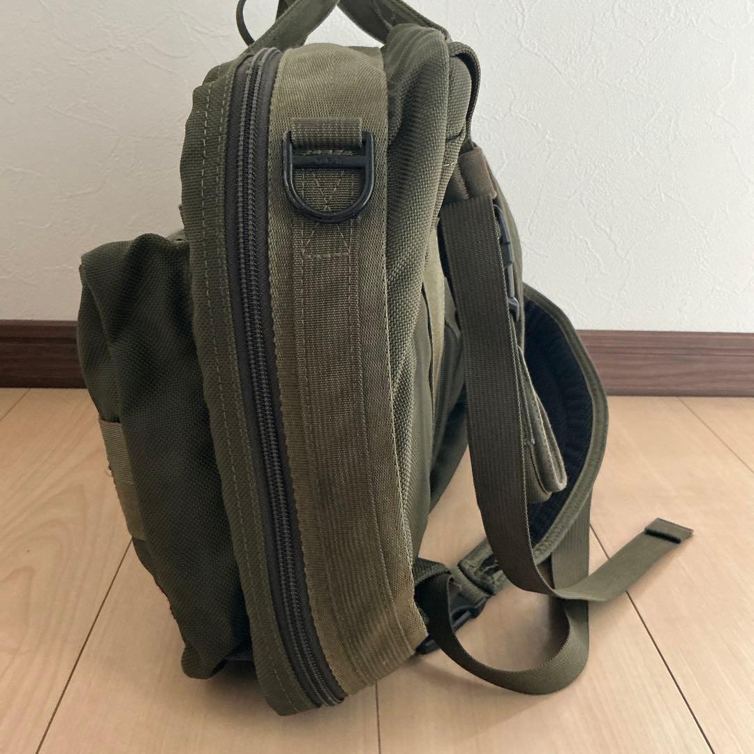 BRIEFING NEO TRINITY LINER レンジャーグリーン