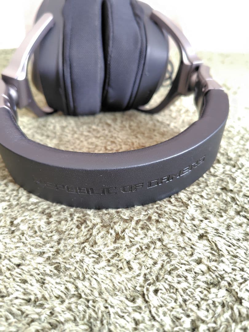 ASUS ROG DELTA 　エイスース　ゲーミングヘッドセット　ヘッドホン