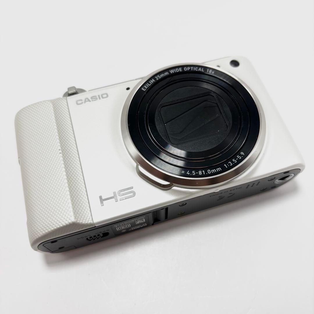 【美品】 CASIO EXILIM EX-ZR800 ホワイト デジタルカメラ