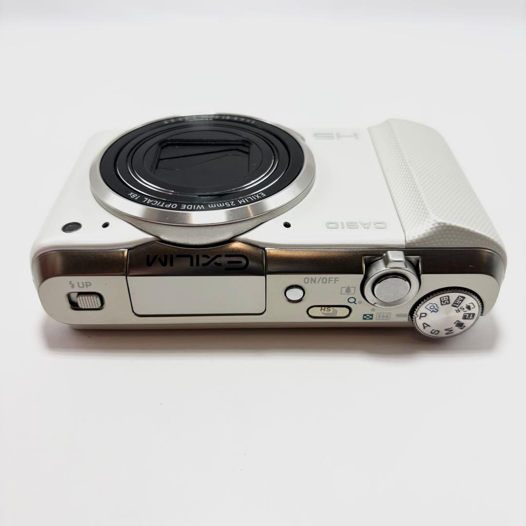 【美品】 CASIO EXILIM EX-ZR800 ホワイト デジタルカメラ