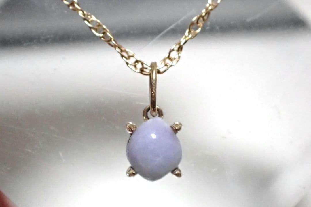 糸魚川翡翠　姫川　ラベンダー　紫　10金　ペントップ　送料無料