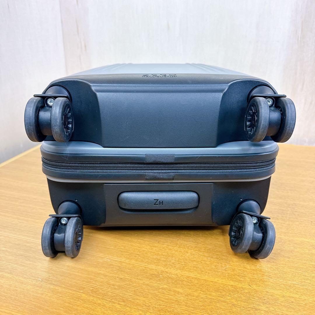 ZERO HALLIBURTON スーツケース キャリーケース Edge 軽量