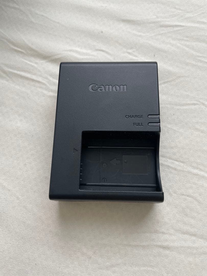 Canon EOS kiss X9デジタル一眼レフカメラセット