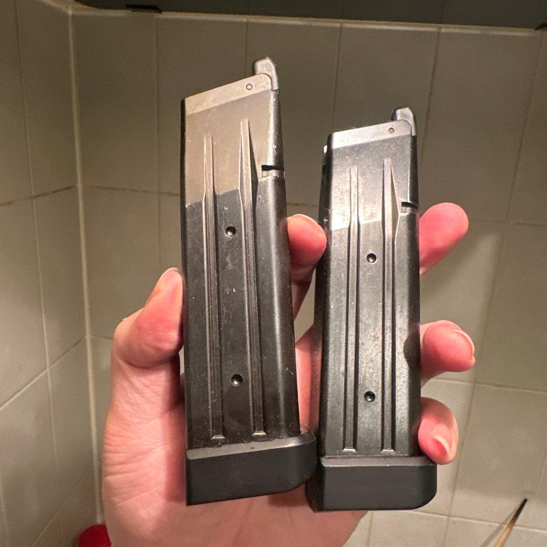 東京マルイ　ハイキャパDOR 黒　2本マガジン付き