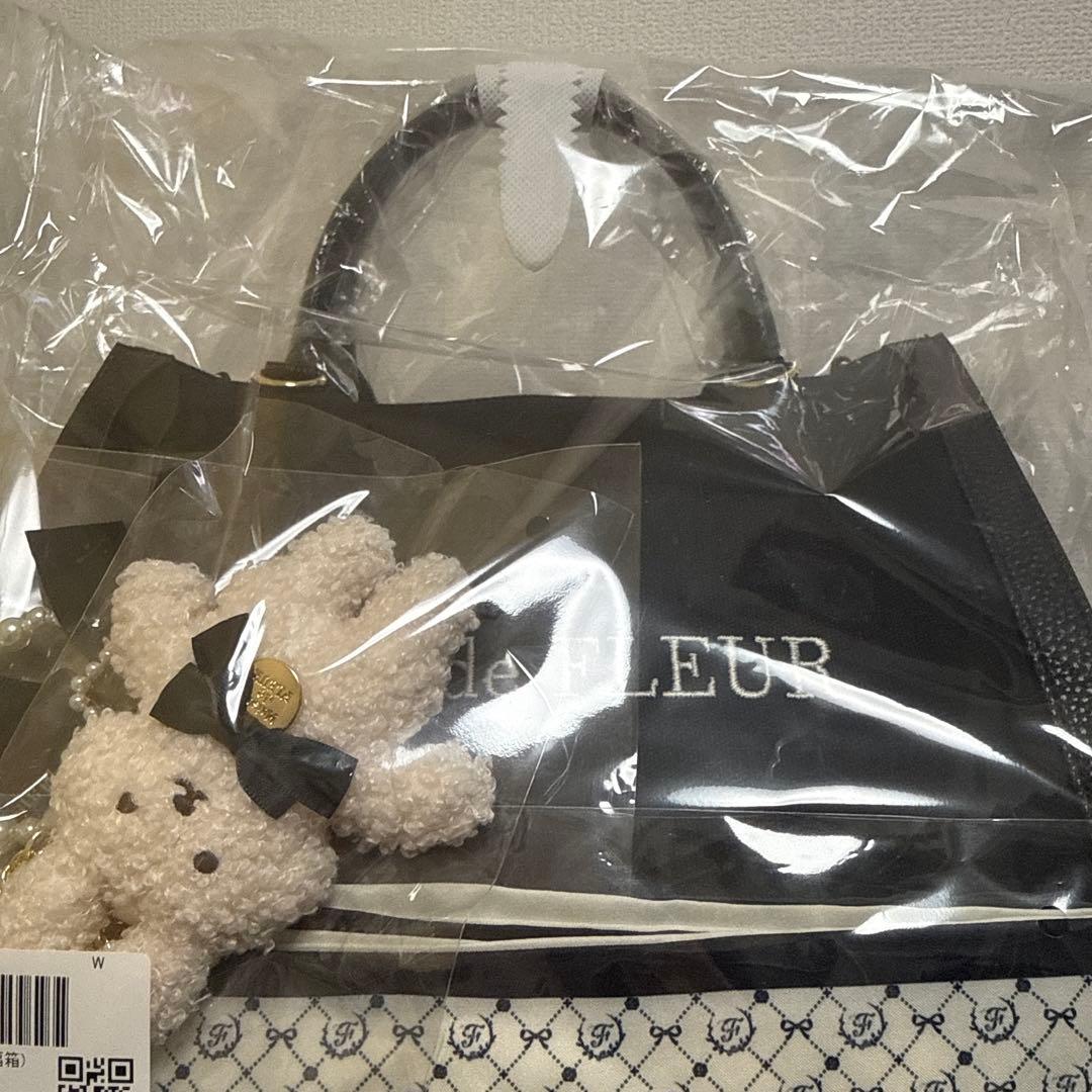 メゾンドフルール　福袋　2026　Maison de FLEUR　黒　ブラック