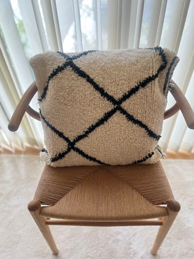 ベニワレン　クッションカバー新品 56cm×49cm