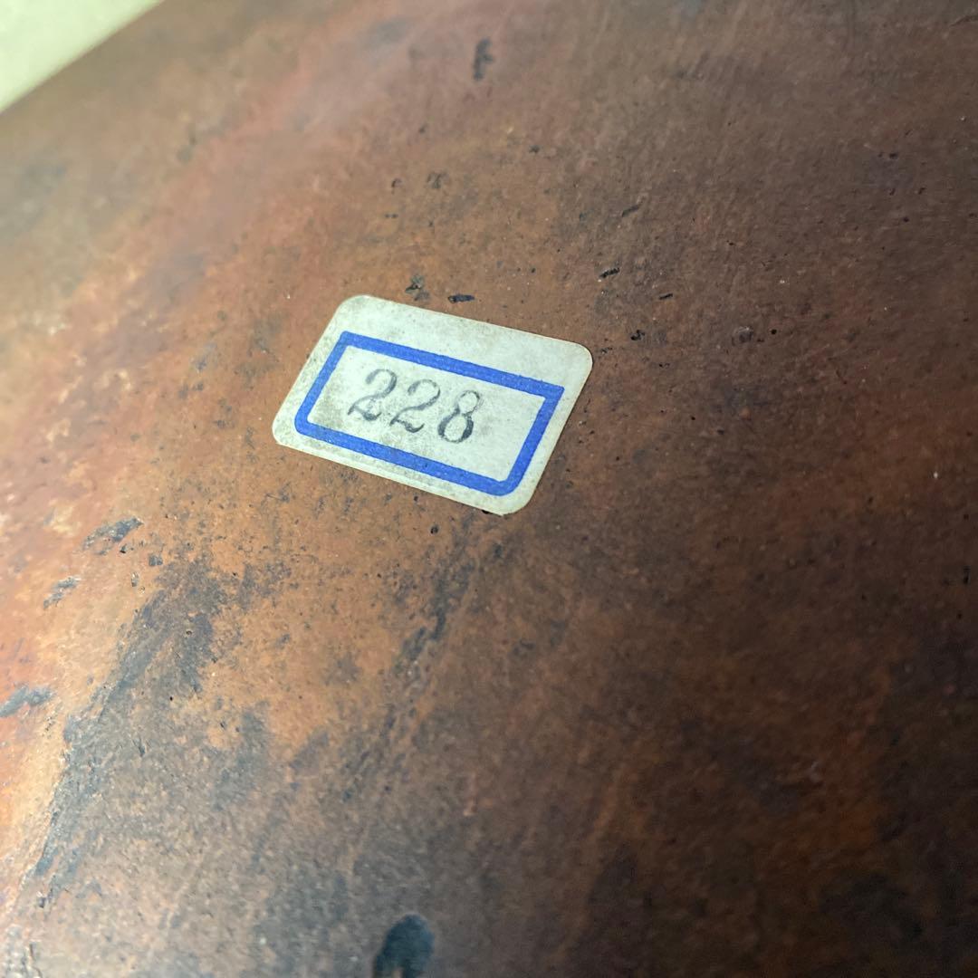 備前置き水指三日月に一文字