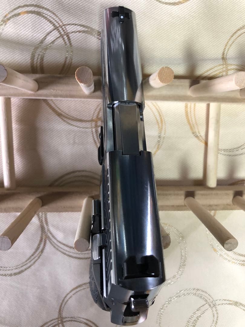 東京マルイ SIG SAUER P226 RAIL ガスガン　18禁