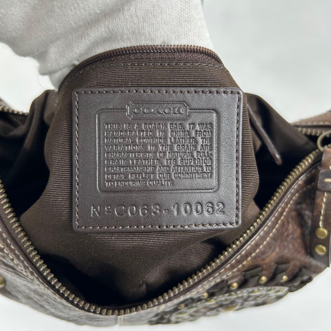 バッグ Coach Mia Studded Hobo Shoulder Bag