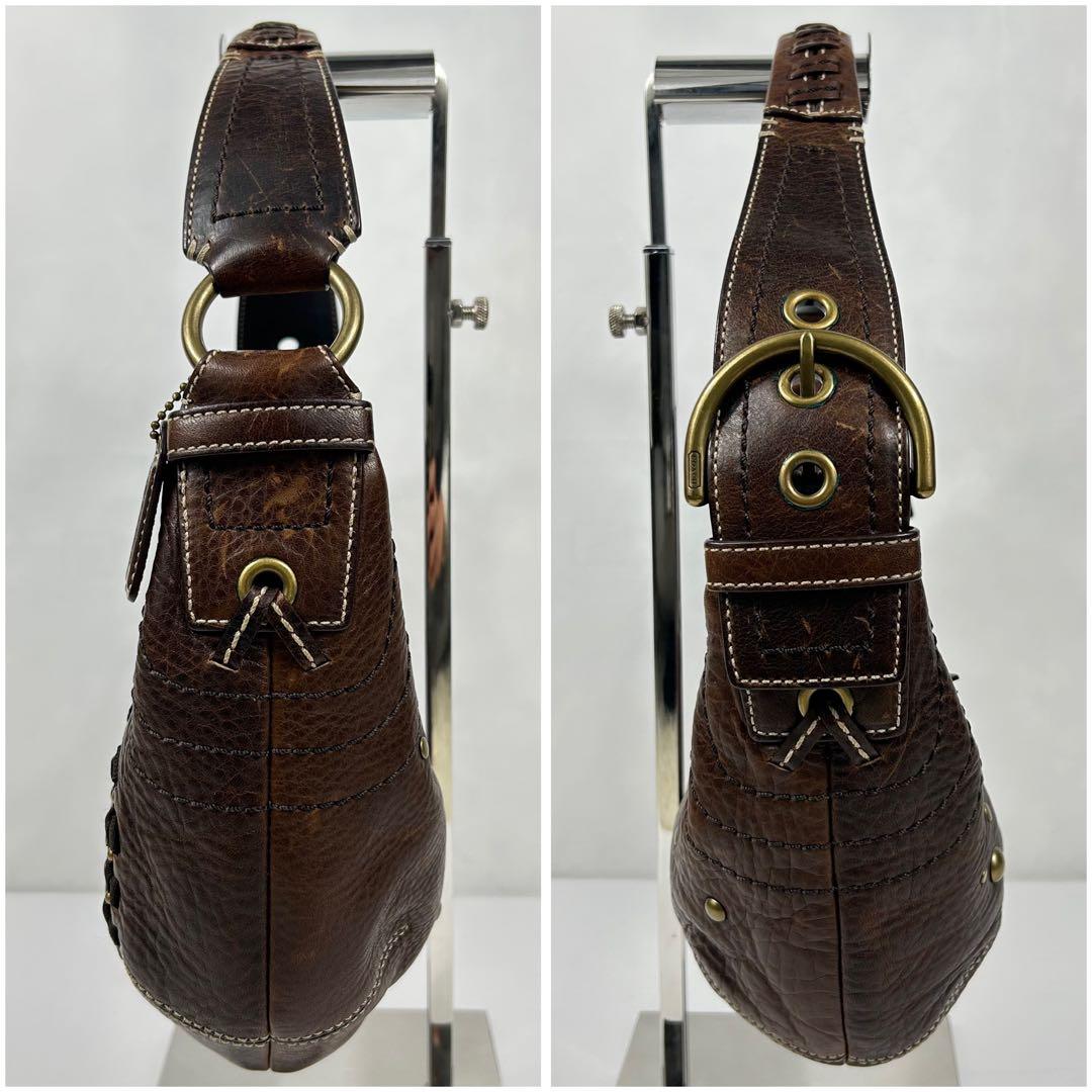 バッグ Coach Mia Studded Hobo Shoulder Bag