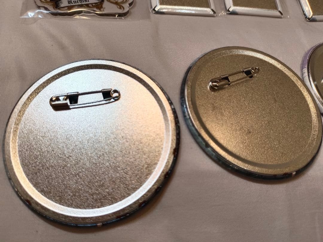 BLEACH 朽木白哉 絵札缶バッジ ジャンプショップ JF　セット