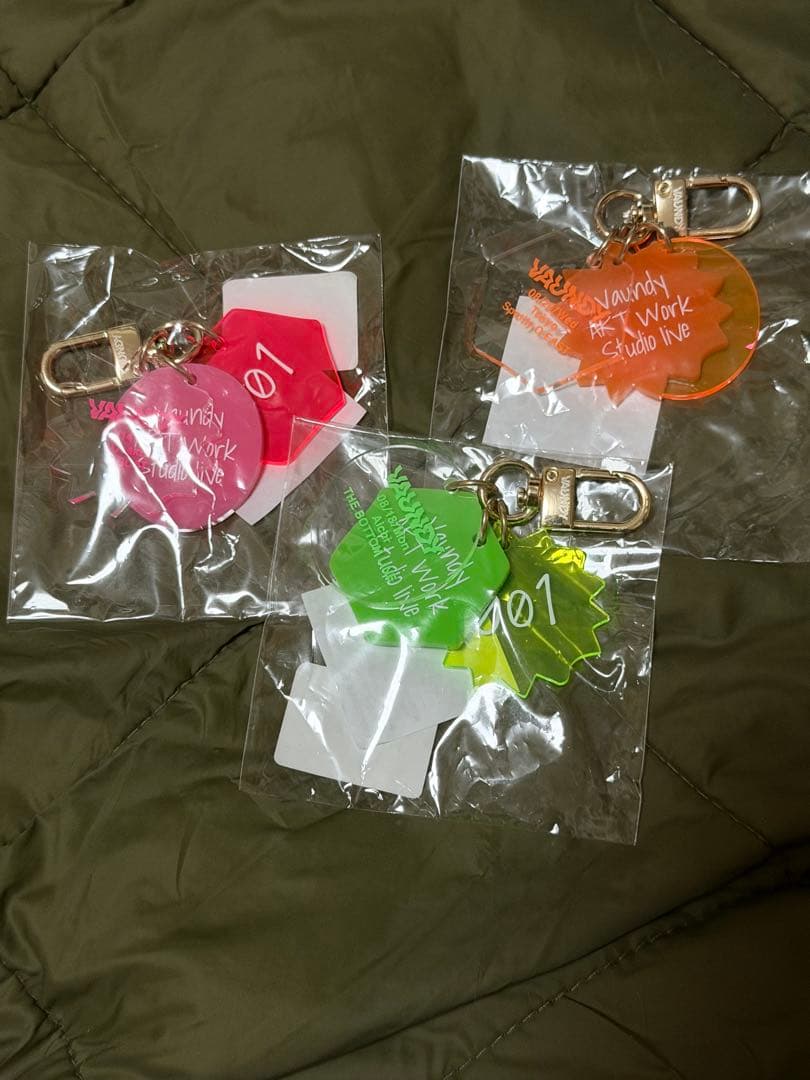 vaundy ライブハウス　キーホルダー
