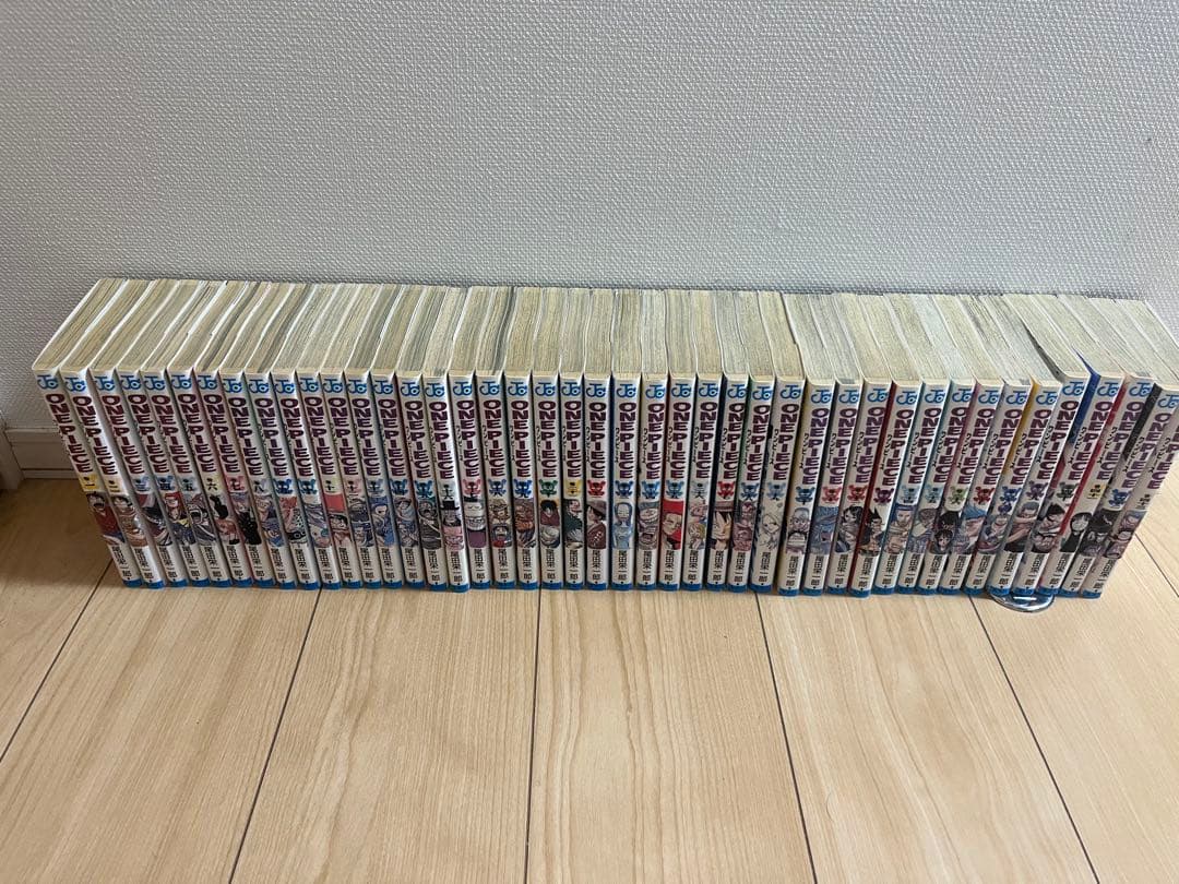 ワンピース　1〜111巻セット　おまけ付き