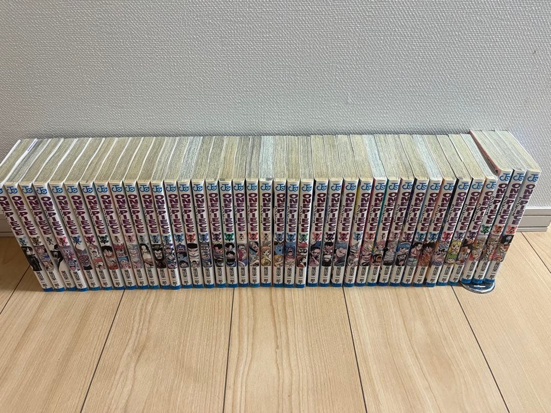 ワンピース　1〜111巻セット　おまけ付き
