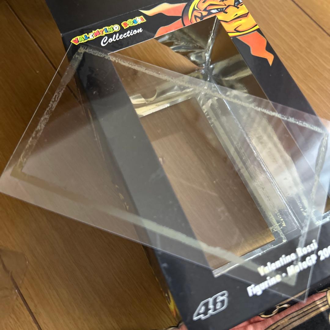 ミニチャンプス 1/12スケール バレンティーノ・ロッシ フィギュア