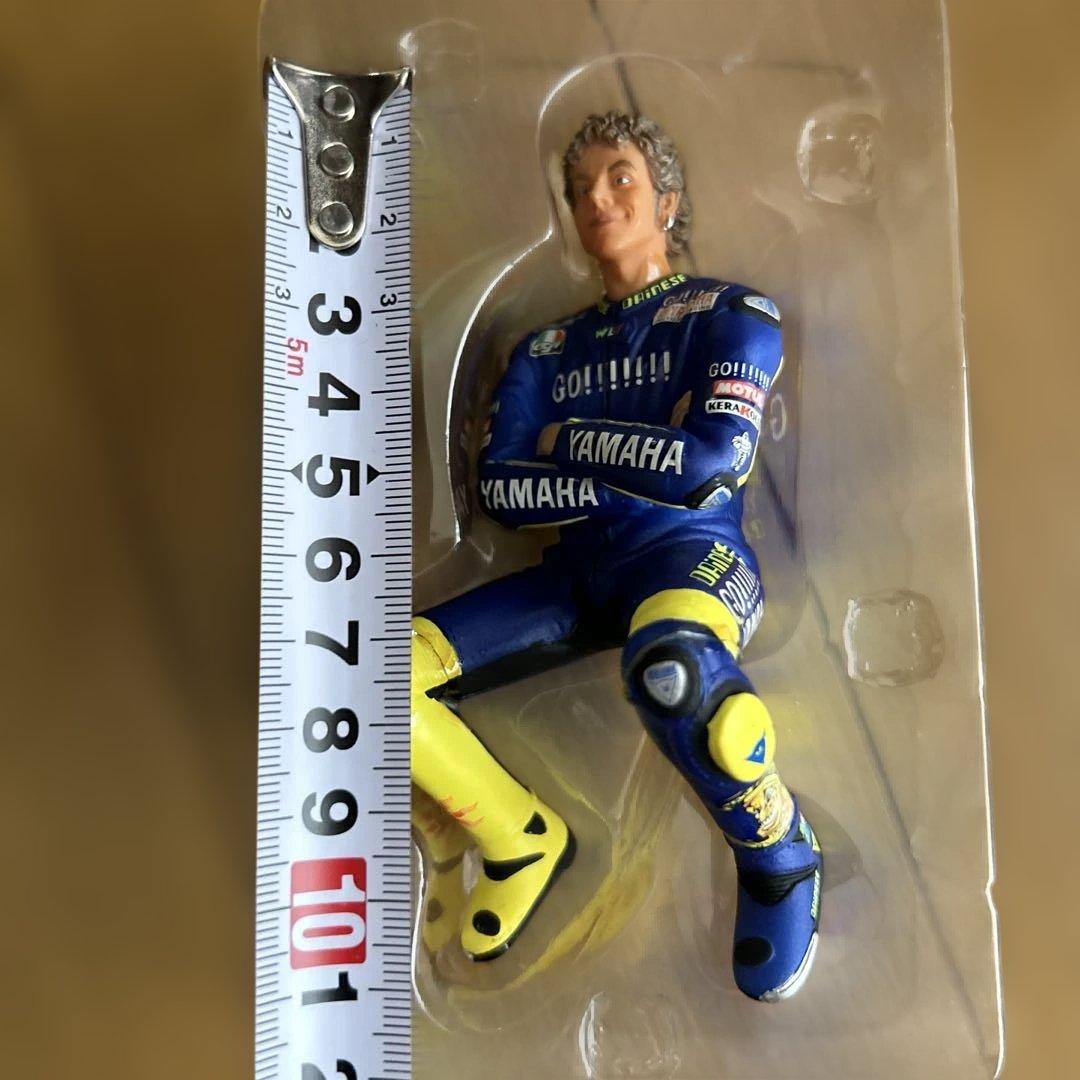 ミニチャンプス 1/12スケール バレンティーノ・ロッシ フィギュア