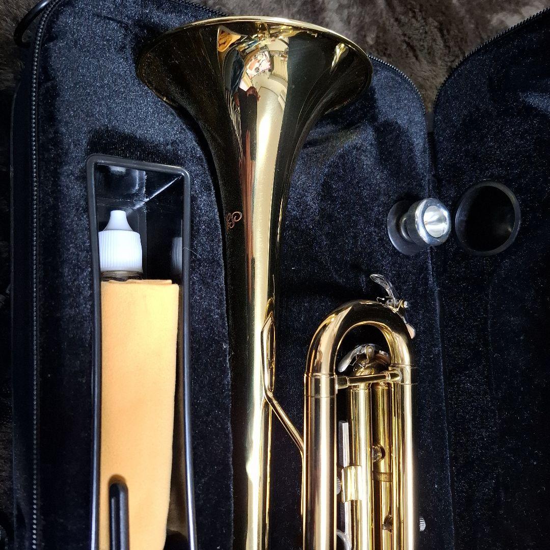 トランペット 本体 ゴールド ハードケース付き