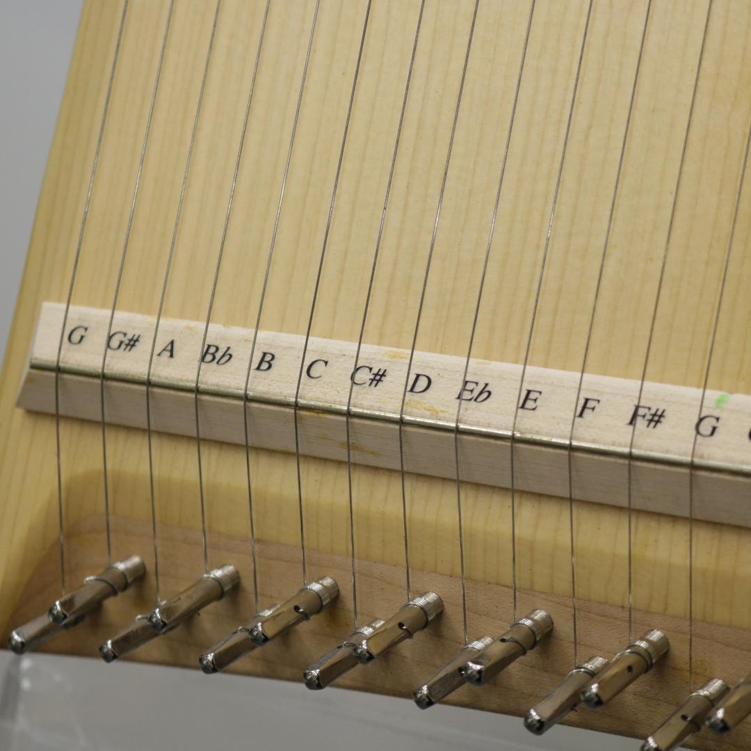 ヘルマンハープ 25弦 Mサイズ エントリーモデル 2019年製 ハープスタンド