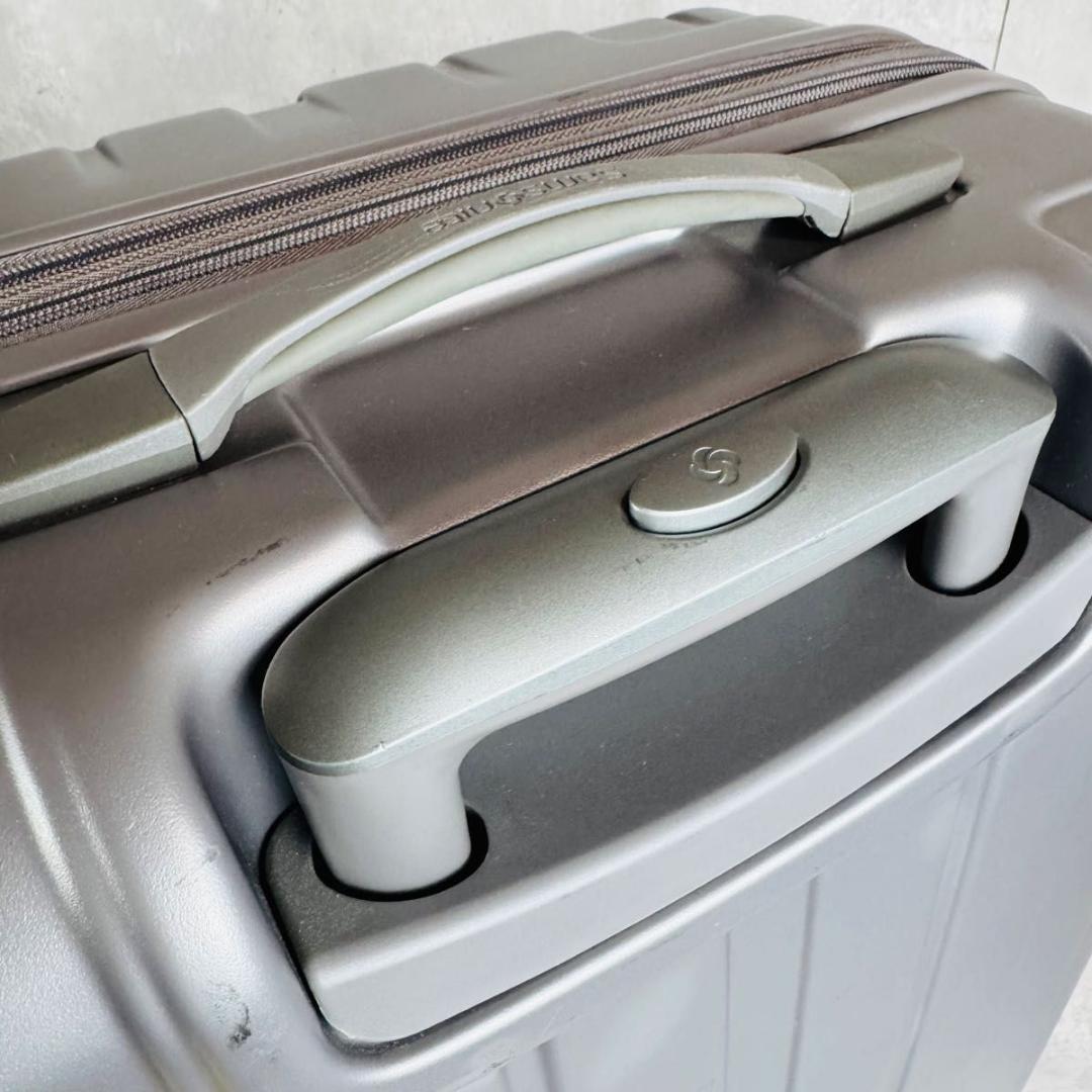 サムソナイト 66L NIAR ニアール スピナーマットシルバー キャリーケース