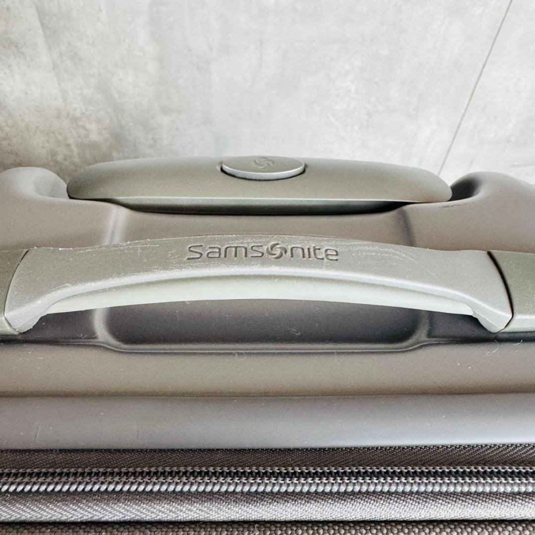 サムソナイト 66L NIAR ニアール スピナーマットシルバー キャリーケース