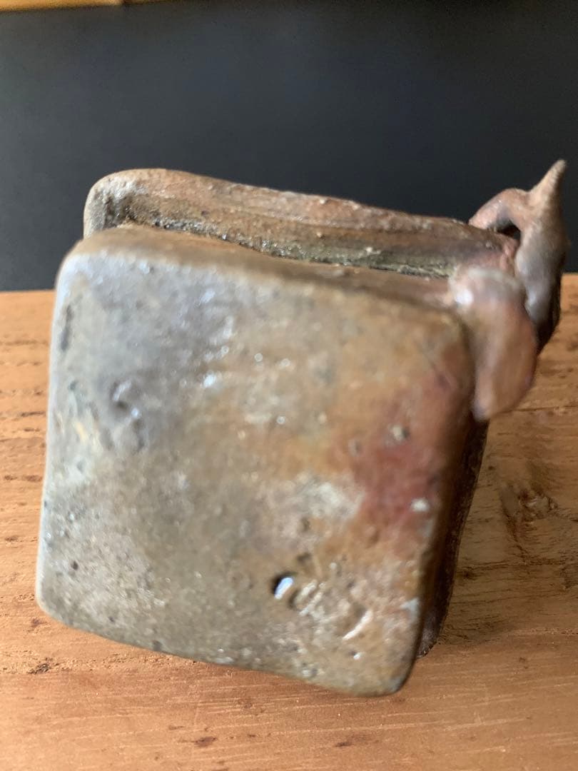 ミニチュア置物、ミニ盆栽に最適　和風インテリア　在銘あり　盆栽用添景物ミニ盆栽