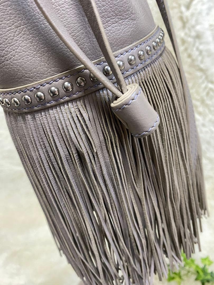 J&M DAVIDSON カーニバル フリンジレザーショルダーバッグ グレージュ