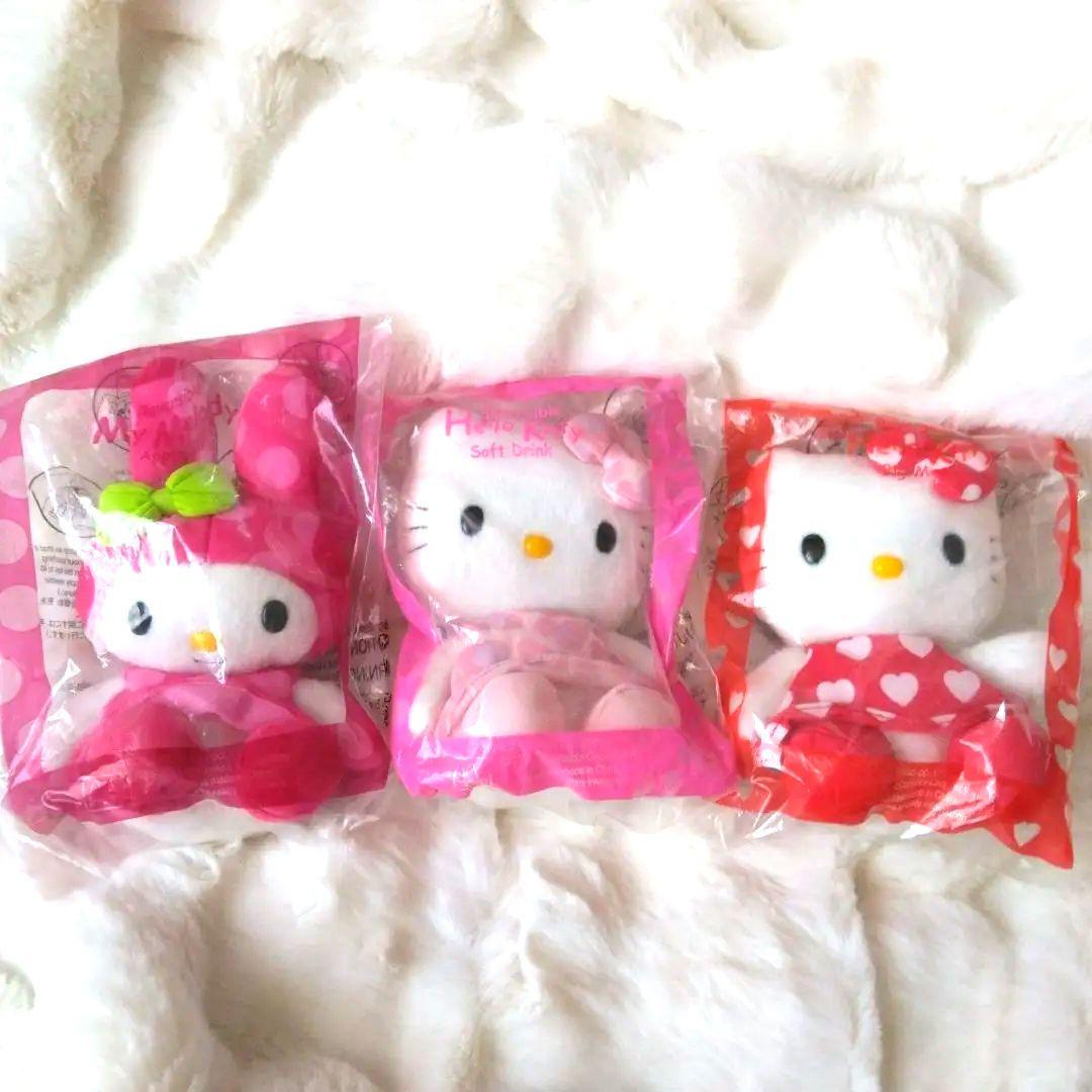 レア　未開封　マクドナルド　キティ　マイメロ　変身　ぬいぐるみ　3点セット