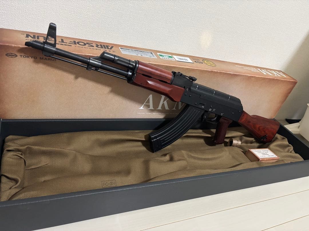東京マルイ AKM ガスブローバックマシンガン