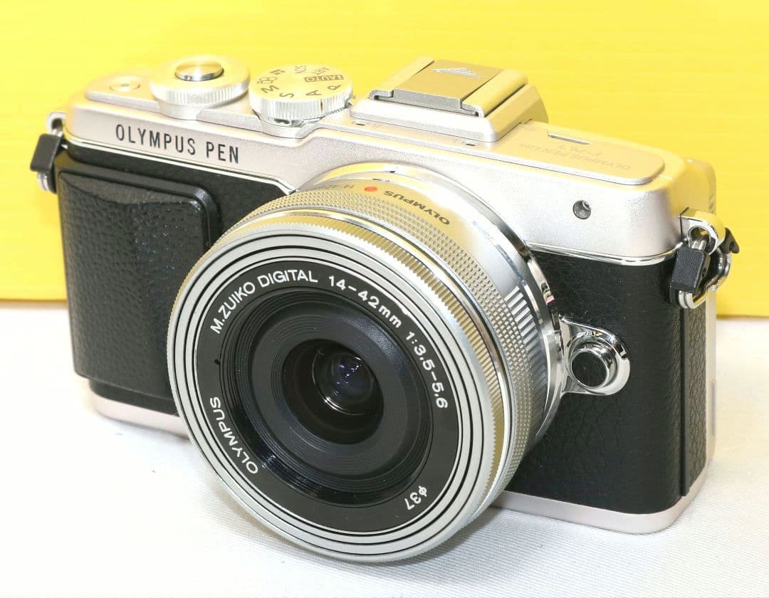 ⭐OLYMPUS PEN E-PL7 14-42 EZ レンズキット シルバー⭐