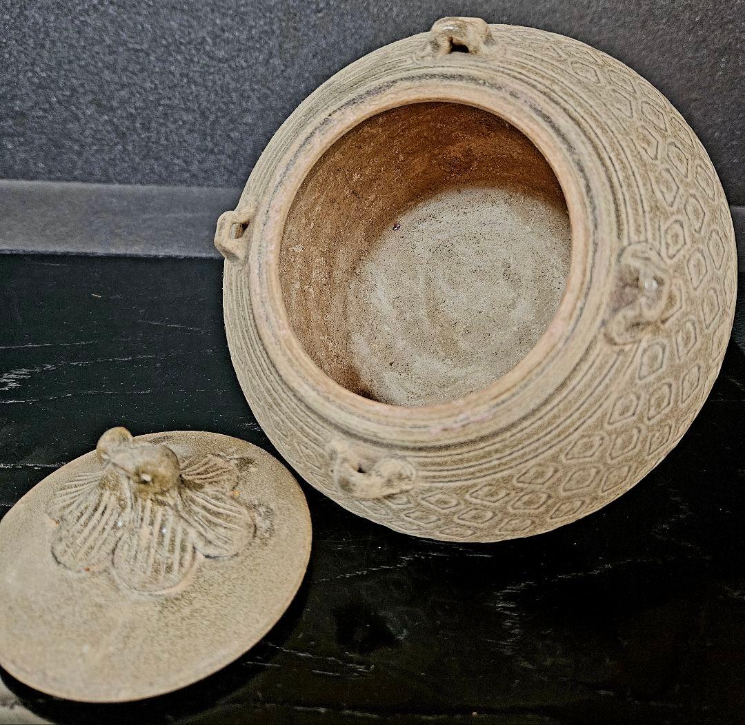 【名品❗】中国古陶磁器　宋時代　古越州窯　ツガイ鳥摘み　亀甲文　四耳　蓋物　香炉