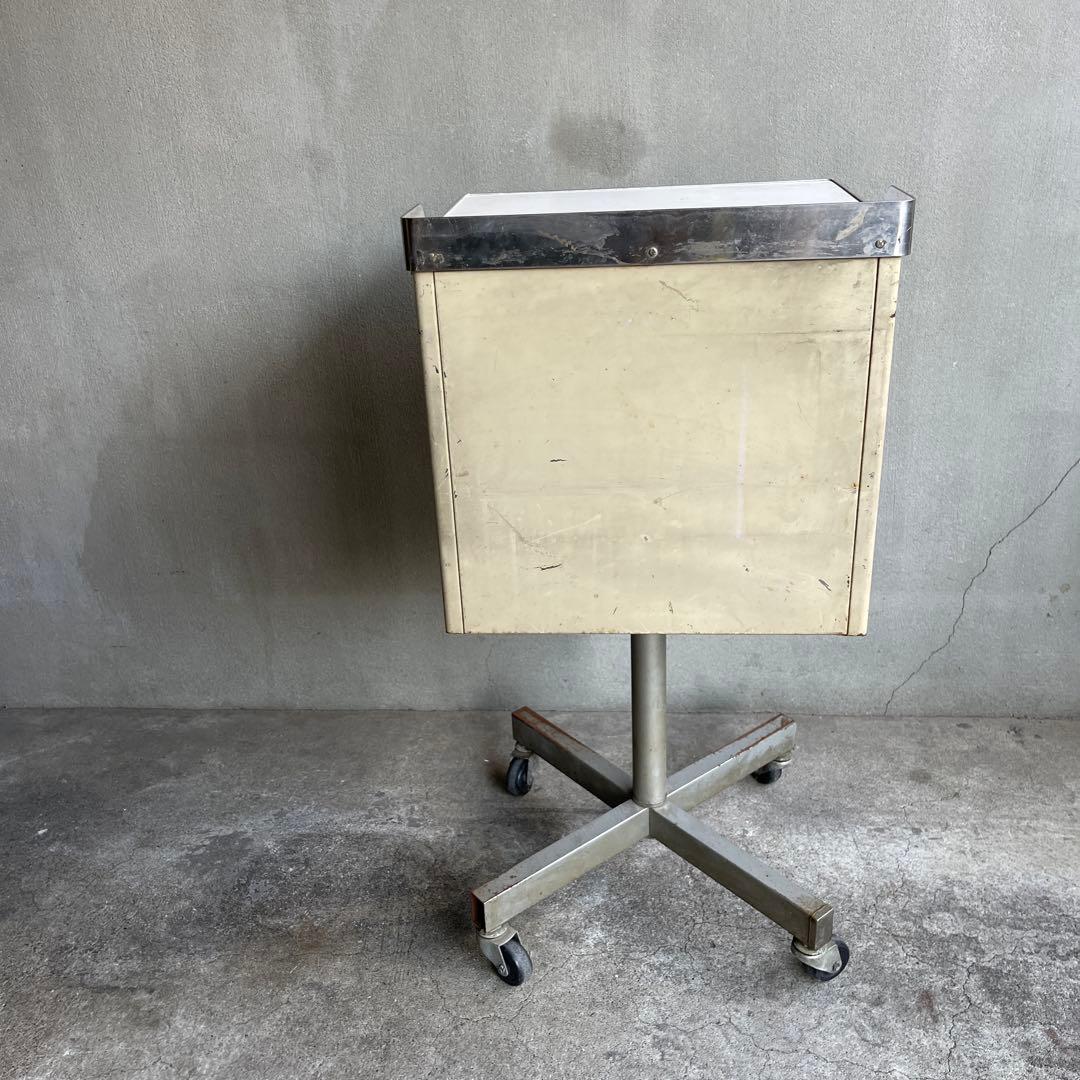 インダストリアル　ビンテージ デンタルキャビネット　工具箱　作業台
